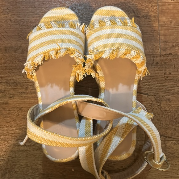 NWOT Charlotte Russe Espadrilles Wedge Platforms with Ankle Strap - Picture 5 of 10